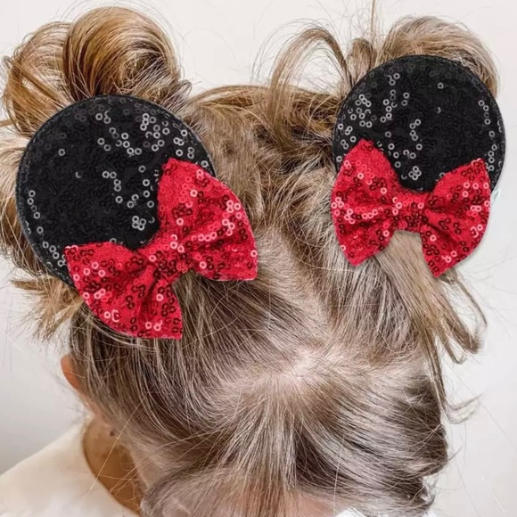 Valentines Day Minnie Ears Hair Clips for Girls - Picture 3 of 5